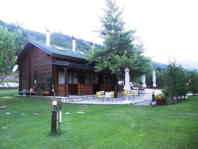Hostal Agroktima Armonia Karpenísion Exterior foto