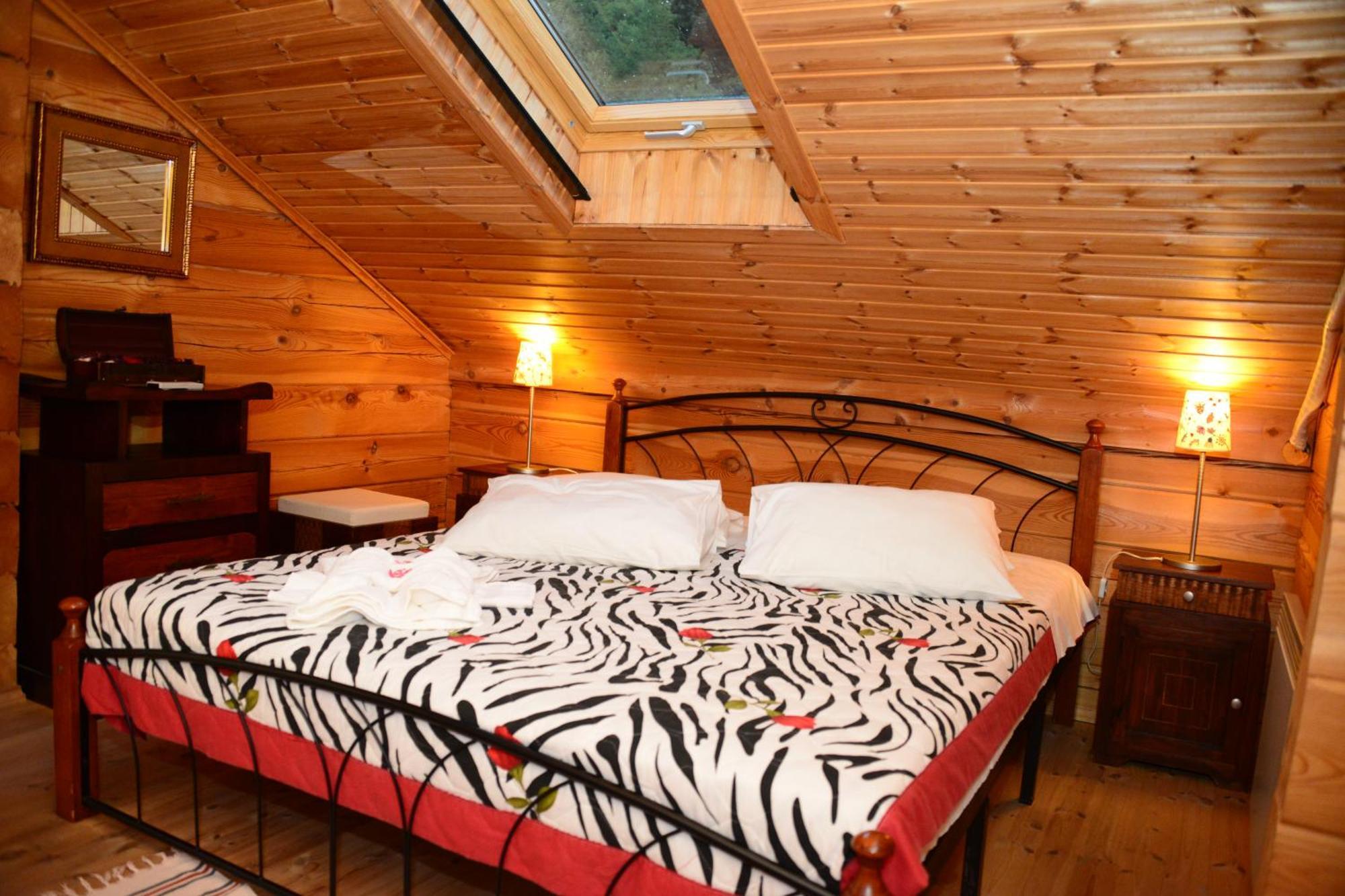 Hostal Agroktima Armonia Karpenísion Exterior foto